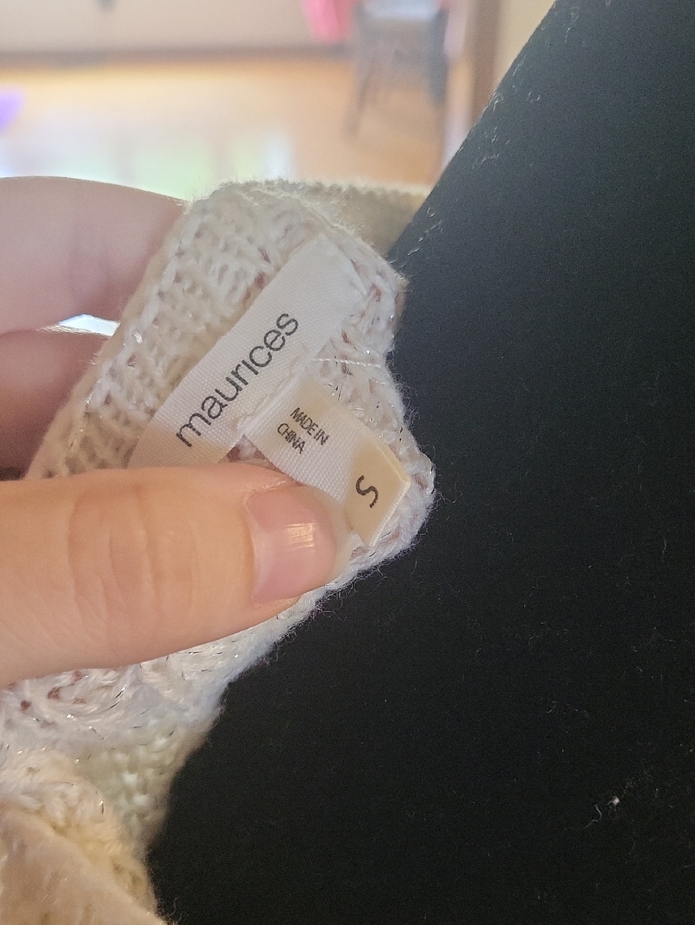 Sweater - Picture 4 of 5